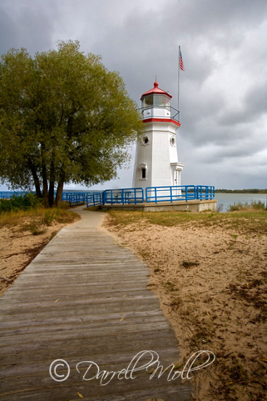 Cheboygan Crib Light