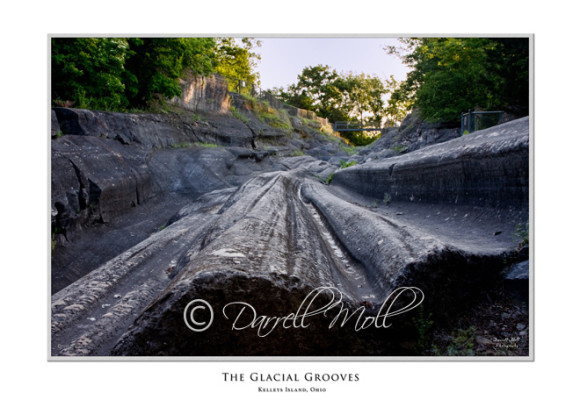 The Glacial Grooves